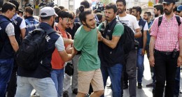 LGBT’lilerin yürüyüş inadı