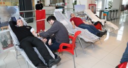 Çekmeköy Belediyesi personelinden kan bağışına destek