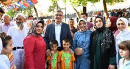 Başkan Hilmi Türkmen, Ünalanlılarla 5 çayında buluştu
