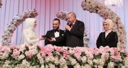 Başkan Erdoğan, evlilik cüzdanını her zamanki gibi yine geline verdi