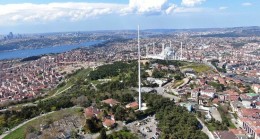 Çamlıca Tepesi’nde 111 metre boyundaki direğe 23 Nisan’da Türk bayrağı çekilecek