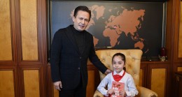 Tuzlalı çocuk başkandan ‘sokak hayvanları’ talimatı