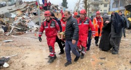 Sultangazi Belediyesi Arama Kurtarma Ekibi, deprem bölgesinde faaliyetlerini aralıksız sürdürüyor