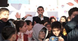 Murat Kurum, “Her şey çocuklarımız için, geleceğimiz, umudumuz onlar”