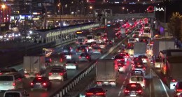 İstanbul trafiği her zamanki gibi!