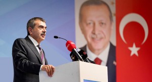 Milli Eğitim Bakanı Tekin: “1 milyon 250 bin öğretmenimizi dinledik, bunlara çözümler oluşturduk”