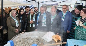 Sultangazi’de 8. Hamsi Festivali coşkusu