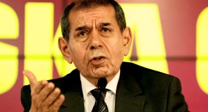 GS Başkanı Dursun Özbek’ten TFF Başkanı Hacıosmanoğlu’na: “Kendini ne zannediyorsun?”