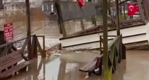 Şile sular altında kaldı