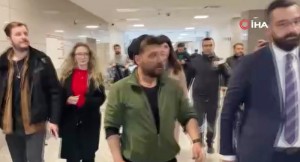 Oğuzhan Uğur gözaltına alındı