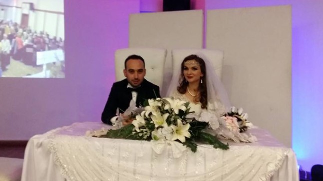 Yelkencilere gelin geldi