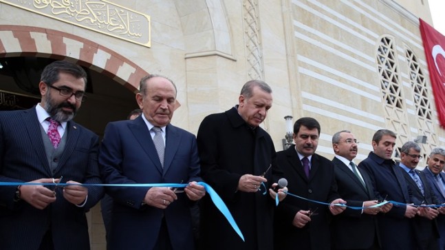 Cumhurbaşkanı Erdoğan, Sancaktepe’de Camii açılışında