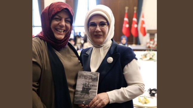 Emine Erdoğan, Sibel Eraslan buluşması kitapla taçlandı