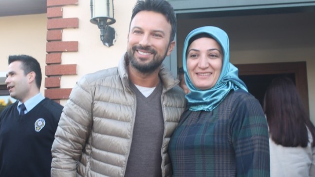 Tarkan oyunu kullandı