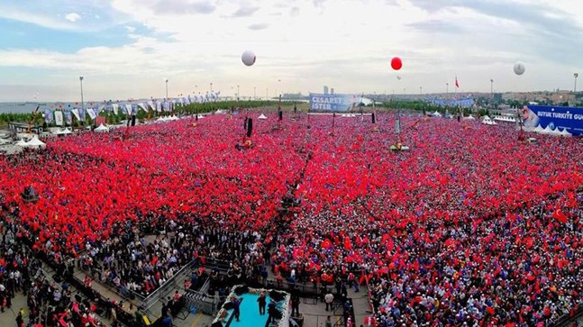 Yenikapı mitinginde kaç kişi vardı?
