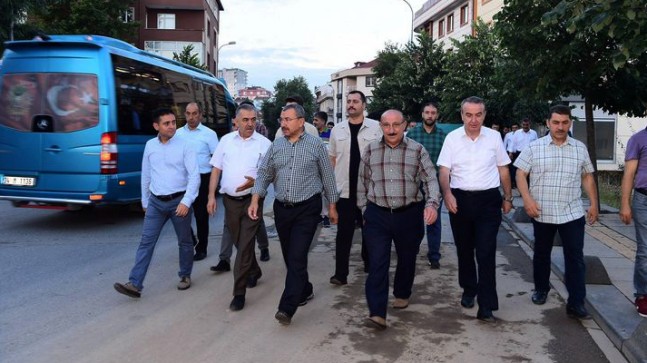 Başkan Erdem’den ‘Şafak Yürüyüşleri’