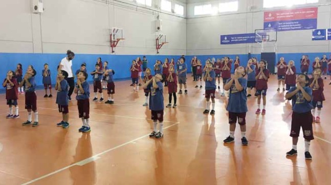 İBB’den ücretsiz yaz spor okulları