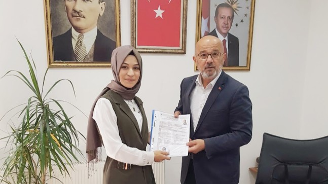 Zeynep İlhan Şahin, sevdalı olduğu Göynük’ü yönetmeye talip