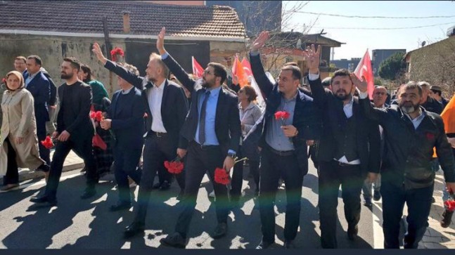 Ahmet Poyraz arayı açıyor!