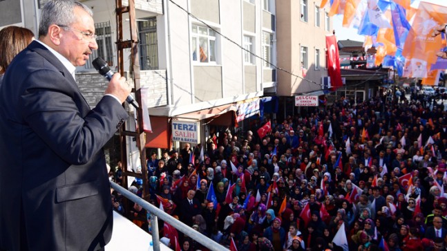 İsmail Erdem’e coşkulu karşılama