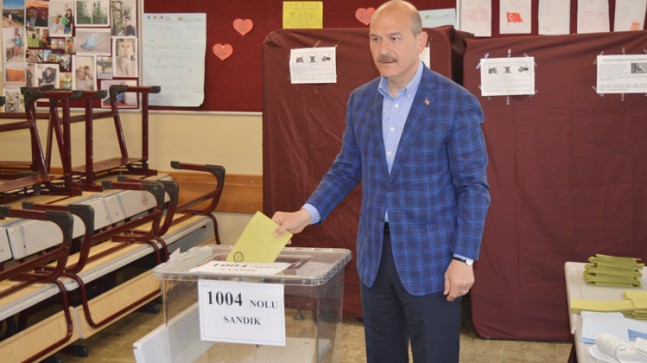 Süleyman Soylu oyunu kullandı