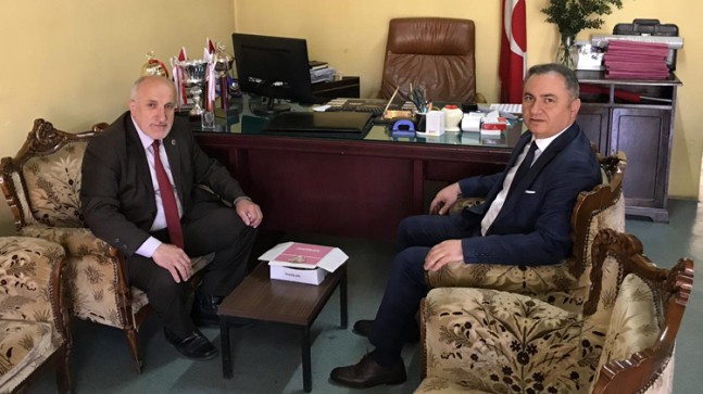 Zafer Aslan’dan muhtarlara tebrik ziyareti