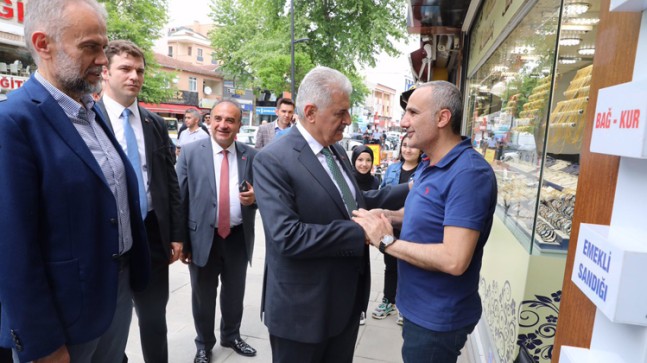 Binali Yıldırım Çekmeköy’de