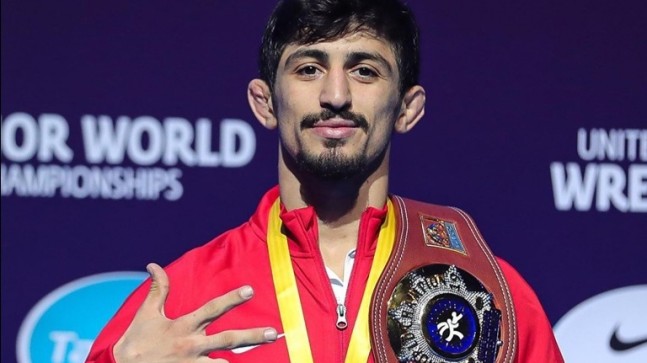 Kerem Kamal Dünya Şampiyonu