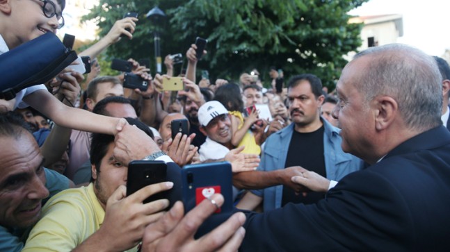 Başkan Erdoğan’a yoğun ilgi