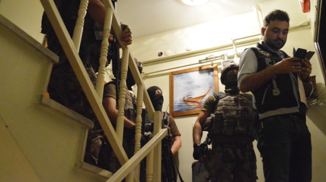 Uyuşturucu tacirlerine operasyon