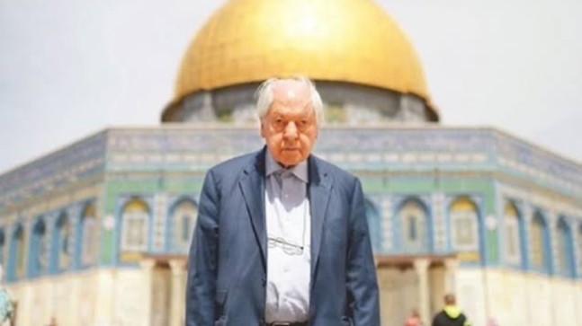 Nuri Pakdil Hakk’a yürüdü