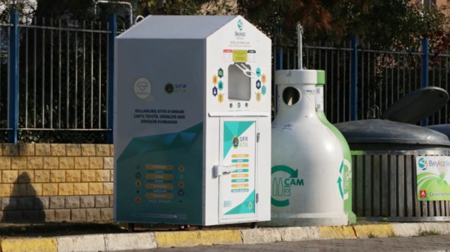 Giymediğiniz kumbaraya girsin