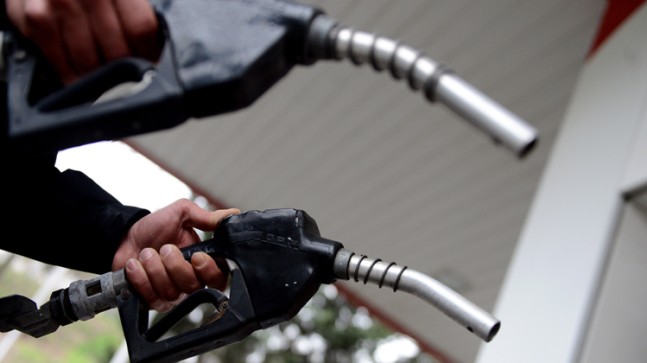 Benzin ve motorin indirimi başladı