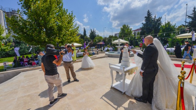 Sancaktepe Belediyesi’nden kır düğün salonu hizmeti