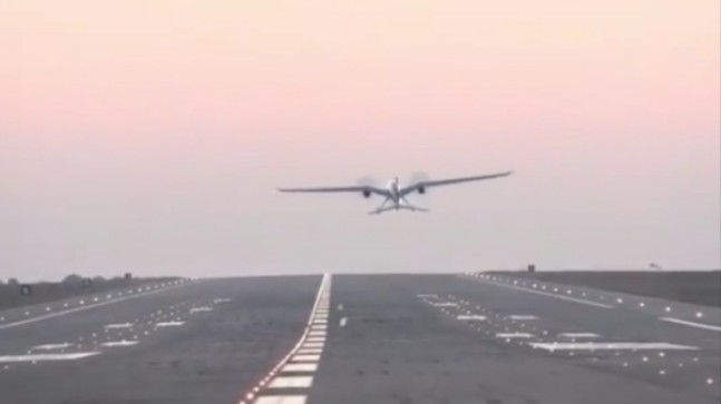 Bayraktar Akıncı TİHA 30 bin feet’i geçti