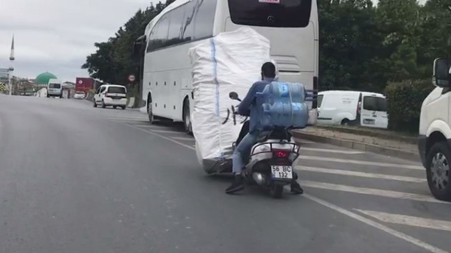 Trafikte güzel bir dayanışma