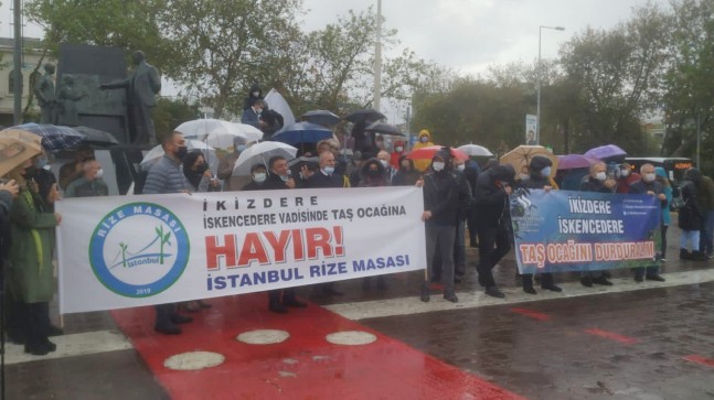 Kadıköy’de Rizelilerden “Taş Ocağı istemiyoruz” eylemi