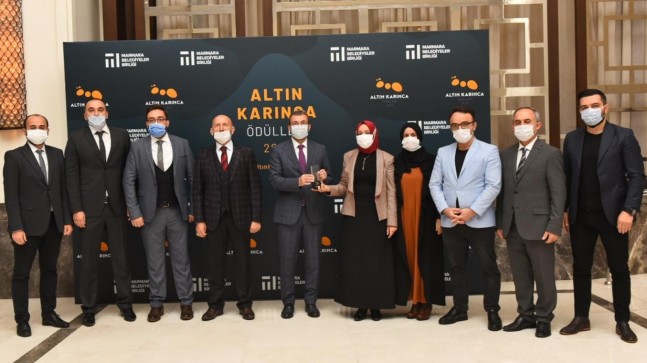 Pendik Belediyesi’ne ‘Klasik Sanatlar Merkezi Pojesi’yle Altın Karınca ödülü