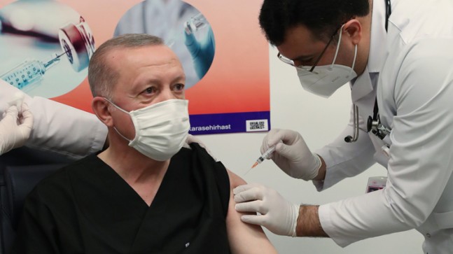 Cumhurbaşkanı Erdoğan, aşı oldu
