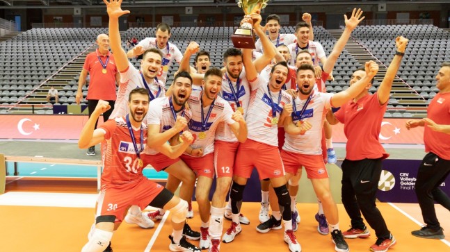 A Milli Erkek Voleybol Takımı, Avrupa Altın Ligi şampiyonu