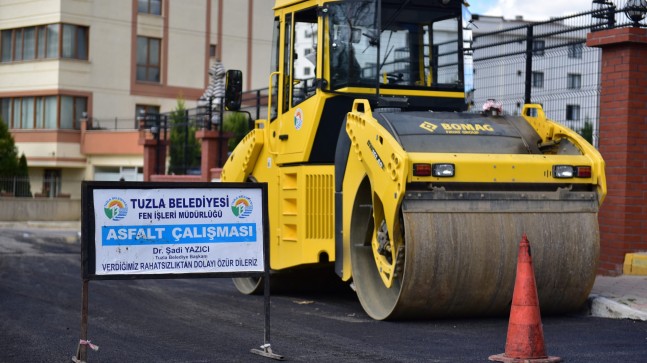 Tuzla’da yılın ilk 8 ayında yaklaşık 32 bin ton asfalt serimi yapıldı