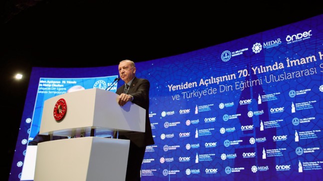 Cumhurbaşkanı Erdoğan, “CHP zihniyetinin imam hatip okullarında hangi derslerin okutulduğundan haberleri yok”
