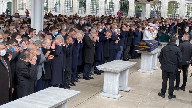 AK Parti Milletvekili Mustafa Demir’in babası son yolculuğuna uğurlandı