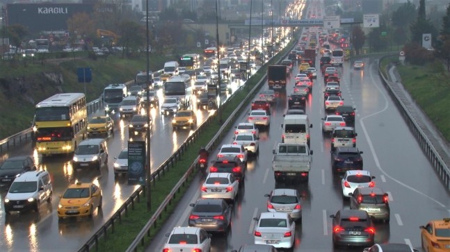 İstanbul trafiği kilit