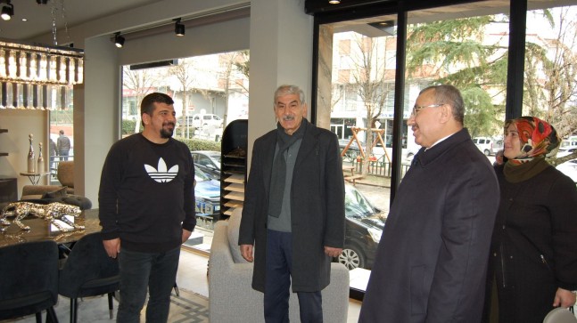 İsmail Erdem’den Ataşehir esnafı ve vatandaşlara ziyaret