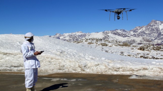 Eksi 20 derecede, “Ara bul yok et”