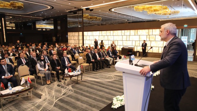 AK Parti İstanbul İl Başkanı Kabaktepe, “Tesis Yönetim Çalıştayı'”na katıldı