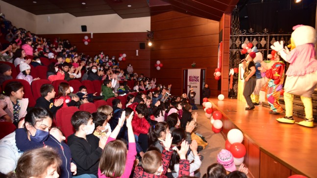 Tuzla’da ara tatil çocuk şenliği düzenlendi