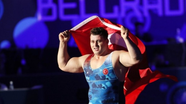 Rıza Kayaalp Dünya Şampiyonu