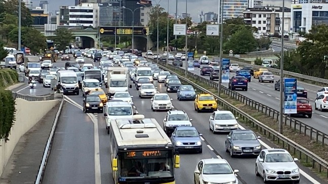 İstanbul trafiğinde yağmur yoğunluğu